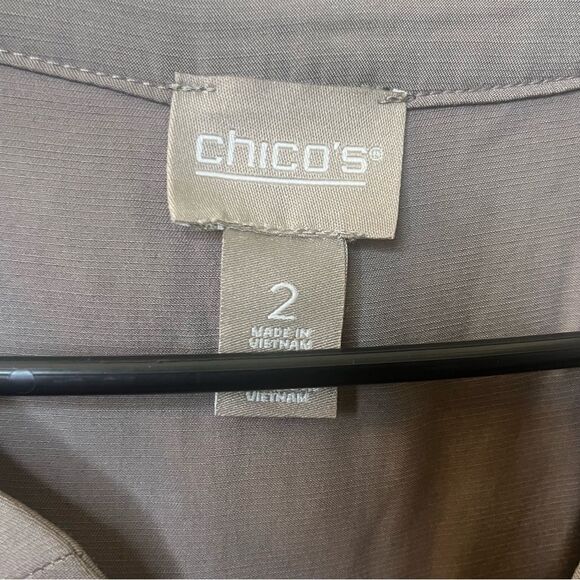 Chico’s Top Sz 2 - Picture 5 of 6